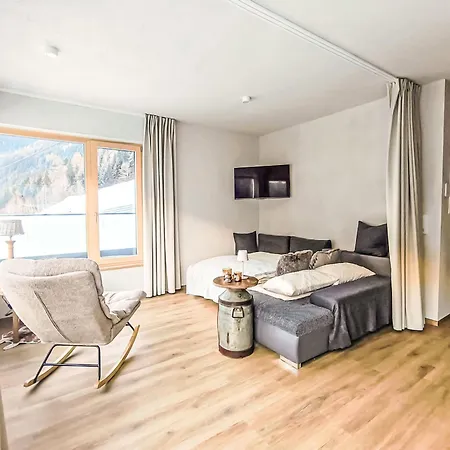 Apartment Uebersee-1 By Interhome See